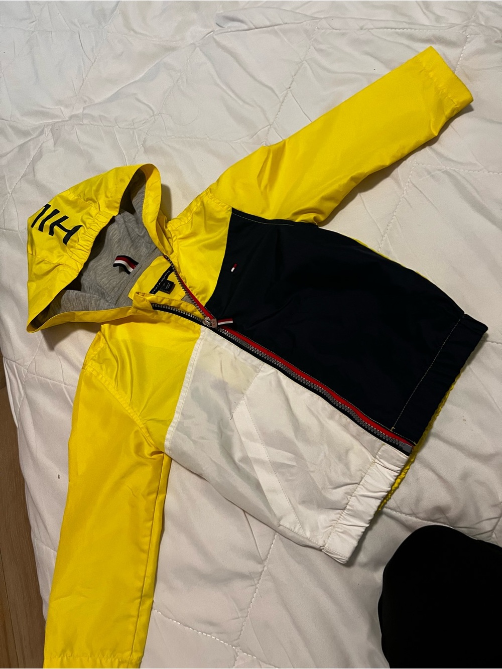 Tommy Hilfiger light jacket 3T boy